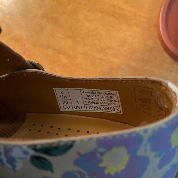 FLORAL DR MARTEN MARY JANE'S - Picture 3 of 3